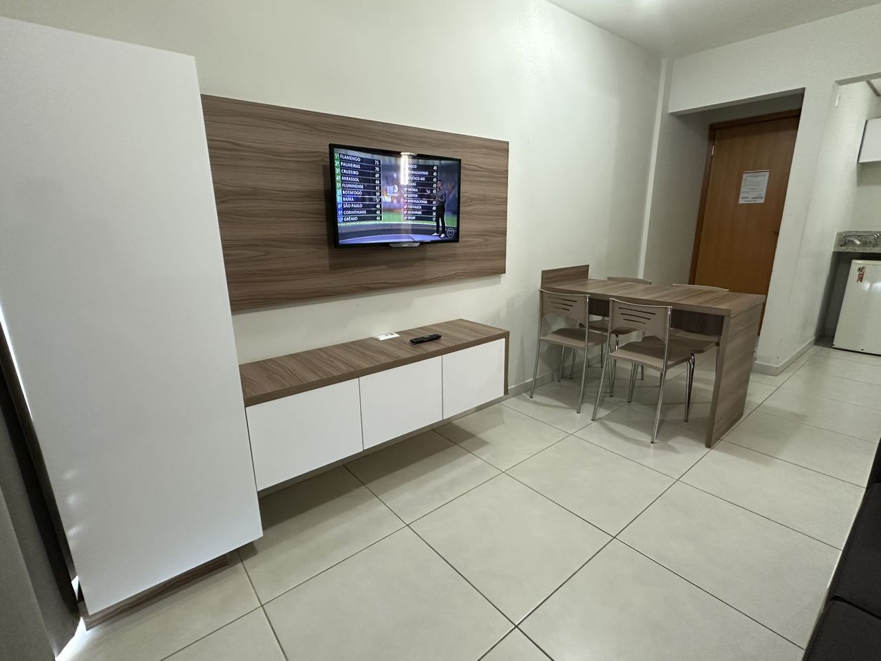 Foto /fotos/cr/imoveis/015-00701/fotos/015-00701(20251203174246).jpeg