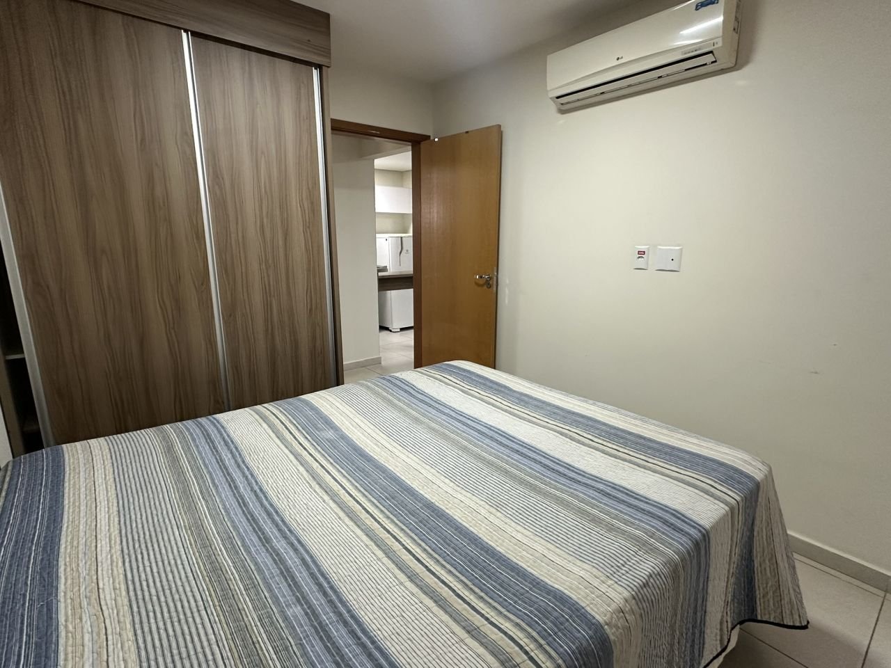 Foto /fotos/cr/imoveis/015-00904/fotos/015-00904(20251203174343).jpeg