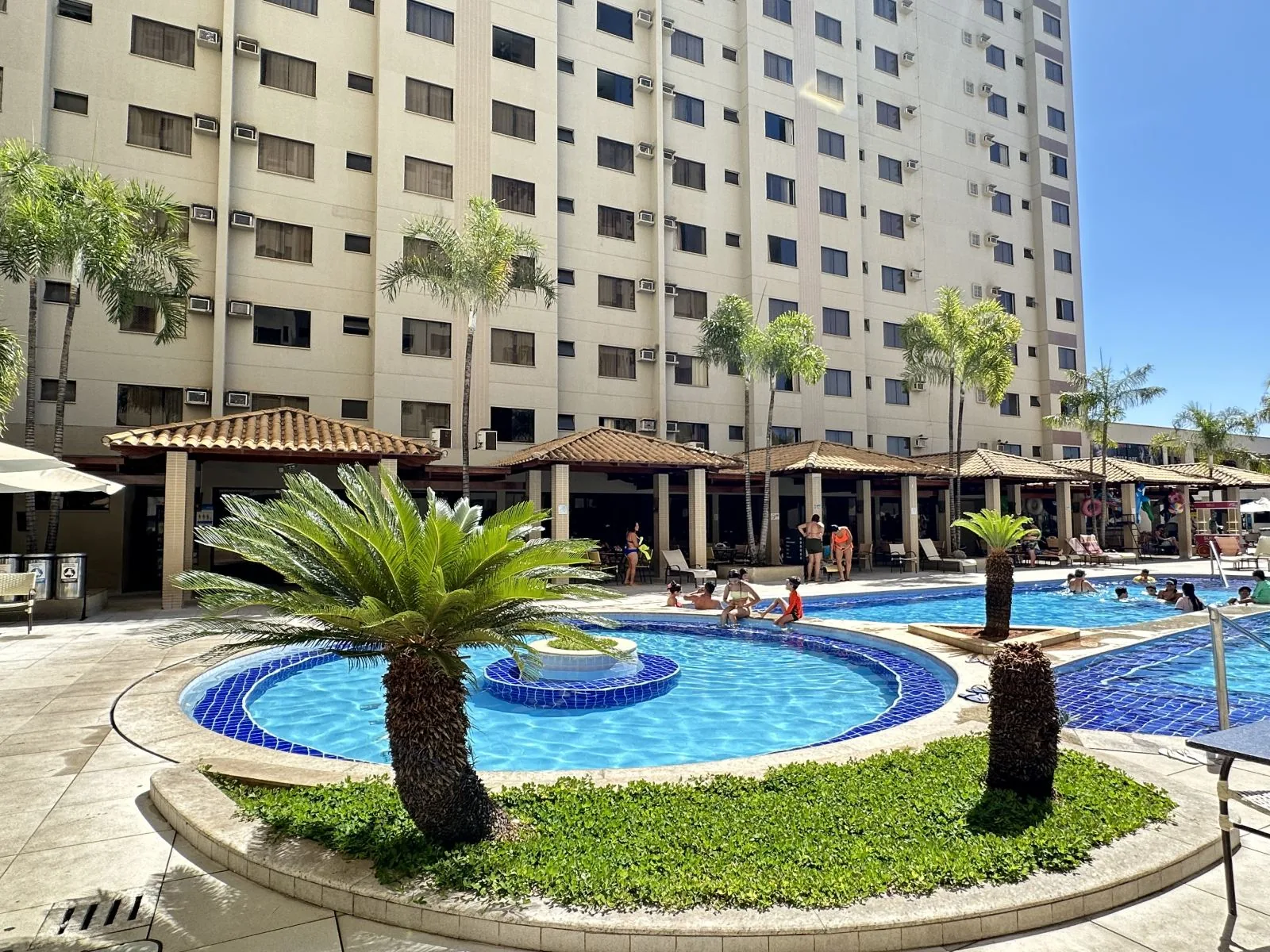 BOULEVARD SUITE HOTEL em CALDAS NOVAS - GO – condomínio para aluguel por temporada