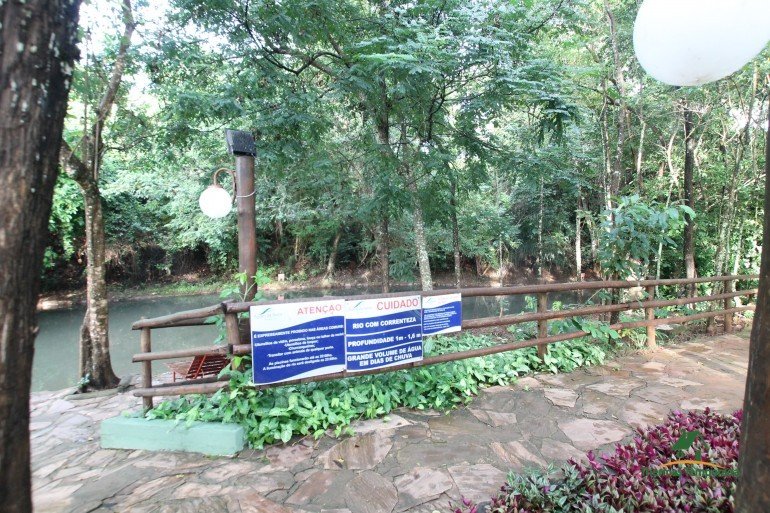 Foto AGUAS DA SERRA FLAT SERVICE